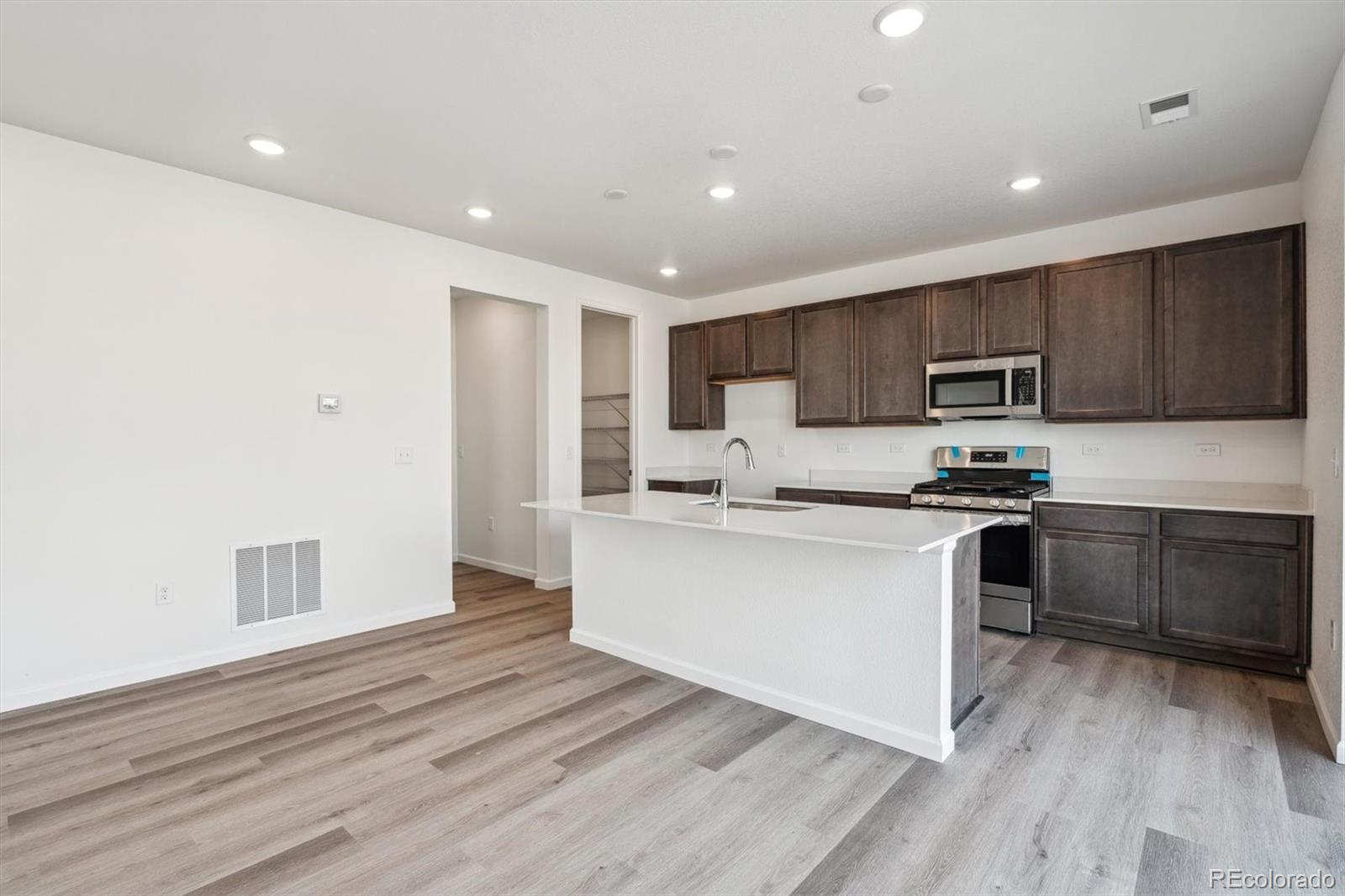 MLS Image #7 for 4456  boone circle,brighton, Colorado