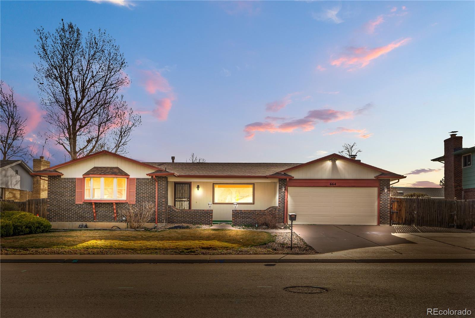MLS Image #0 for 664  ouray way,aurora, Colorado