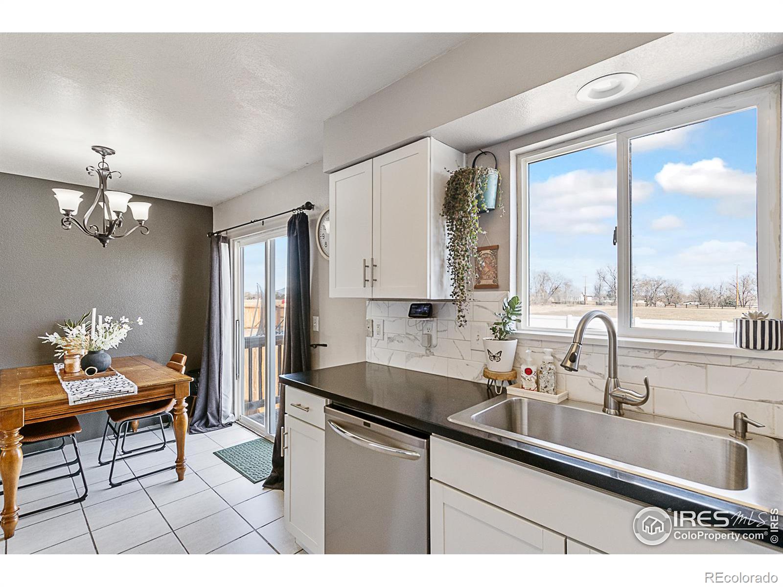 MLS Image #15 for 2408  cedar avenue,greeley, Colorado