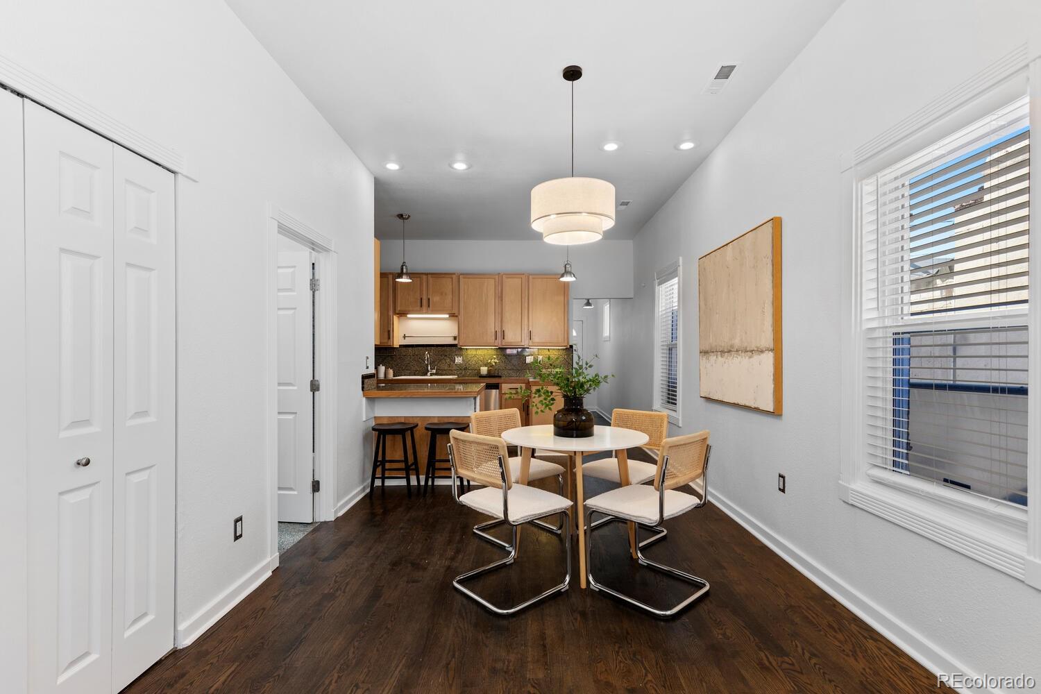 MLS Image #5 for 920  33rd street,denver, Colorado