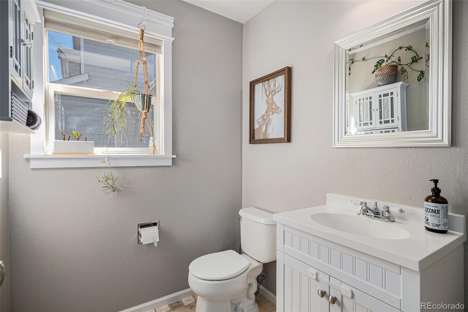 MLS Image #12 for 4057 s shawnee street,aurora, Colorado
