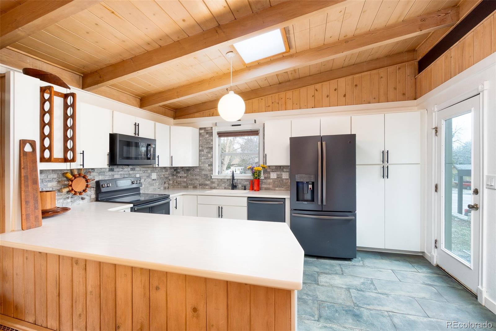MLS Image #12 for 1111  parkview boulevard,colorado springs, Colorado