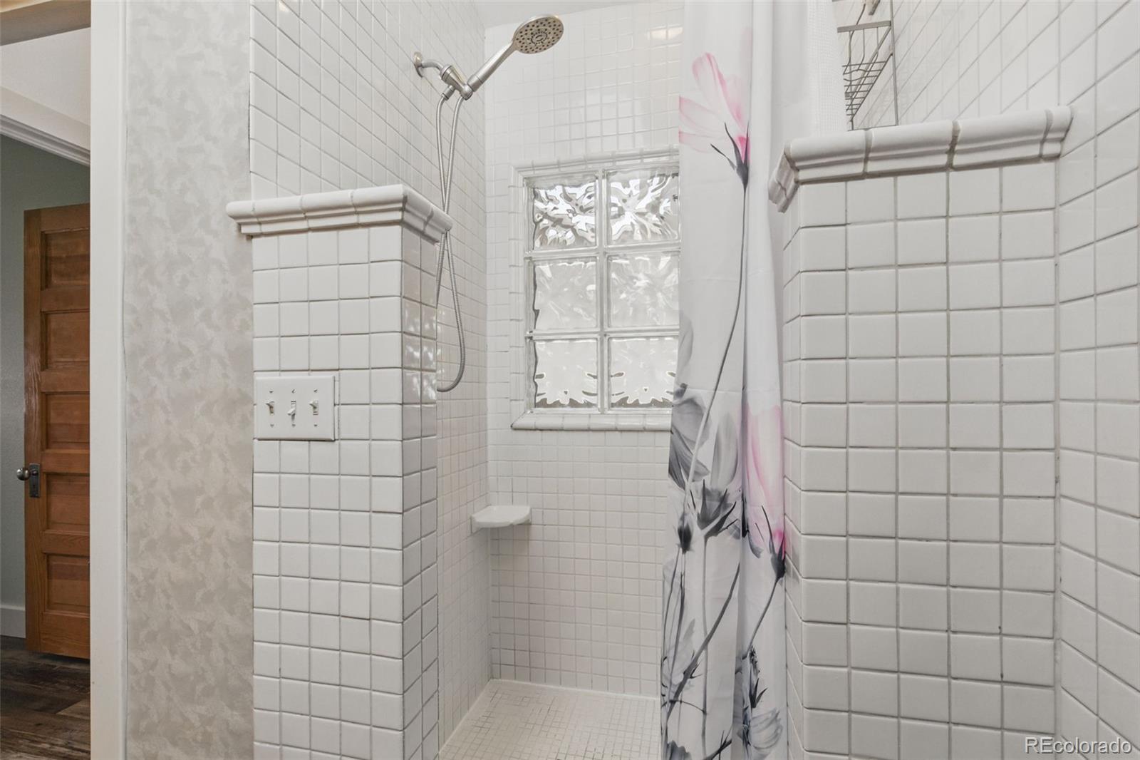 MLS Image #25 for 1686 s logan street,denver, Colorado