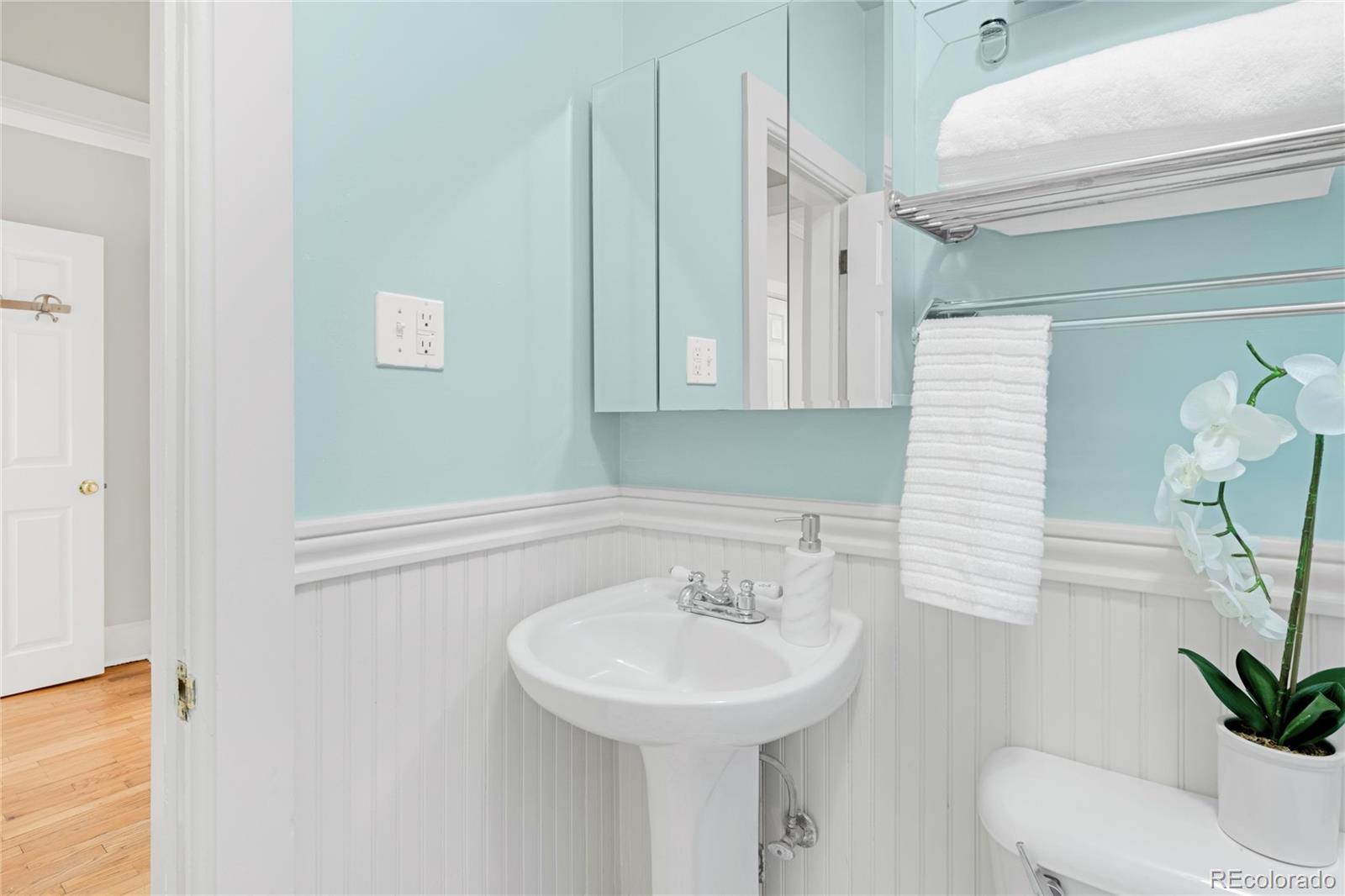 MLS Image #23 for 4893  newton street,denver, Colorado