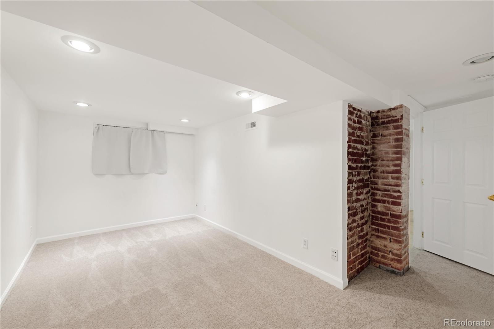 MLS Image #34 for 4893  newton street,denver, Colorado