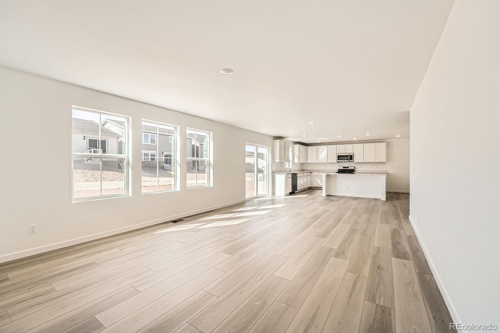 MLS Image #2 for 22016 e 39th place,aurora, Colorado