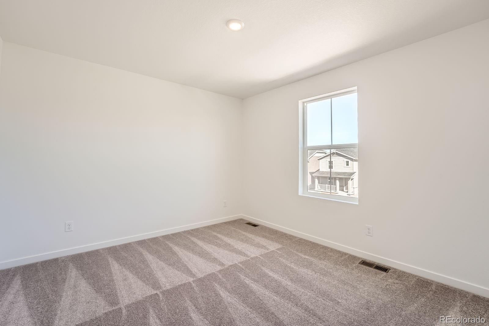 MLS Image #8 for 22016 e 39th place,aurora, Colorado