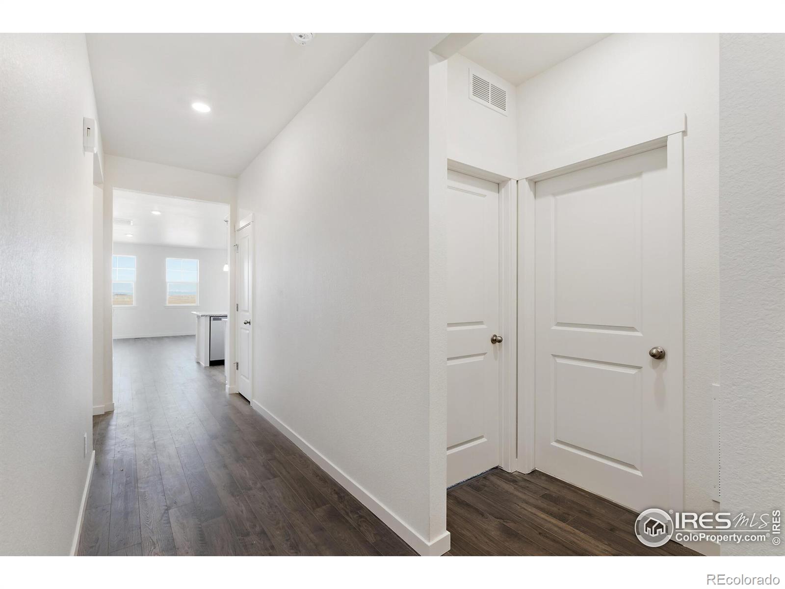MLS Image #3 for 4859  lynxes way,johnstown, Colorado