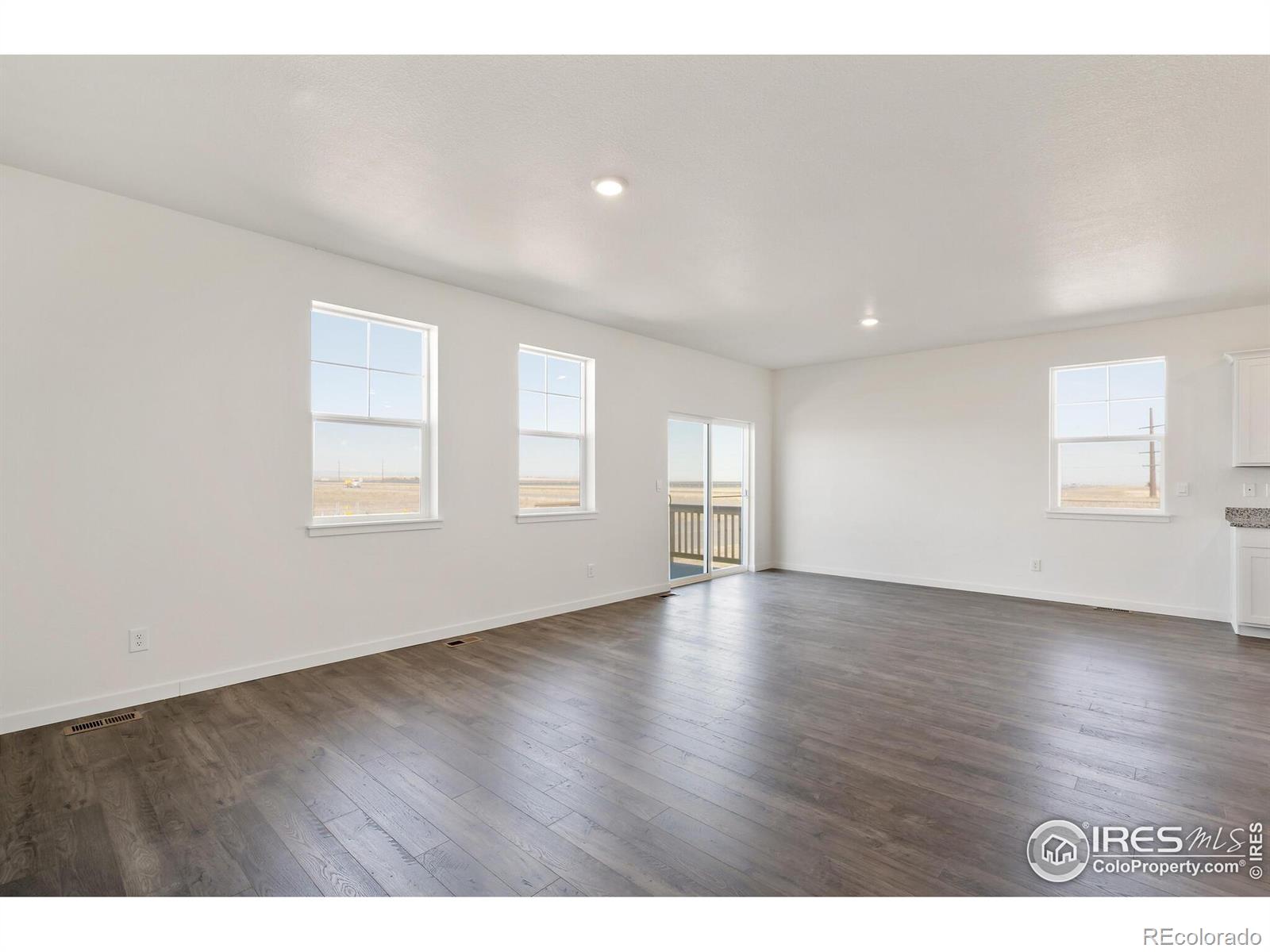 MLS Image #7 for 4859  lynxes way,johnstown, Colorado