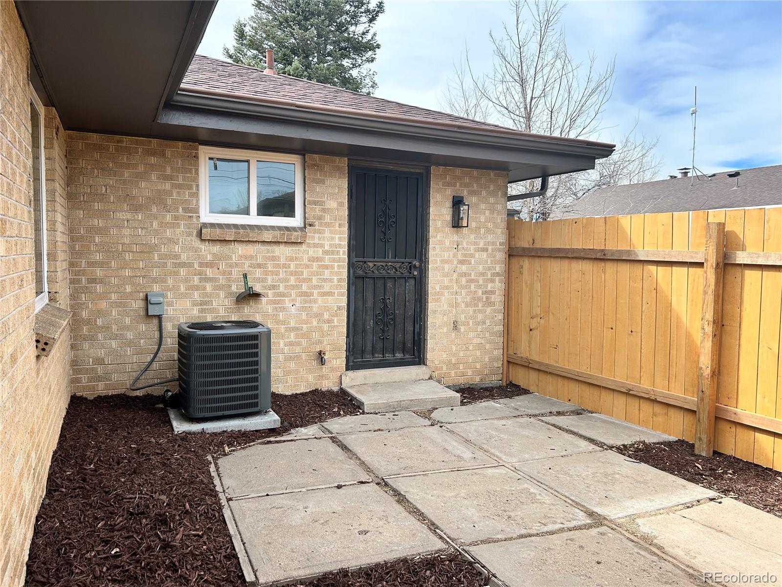 MLS Image #14 for 2812 n harrison street,denver, Colorado
