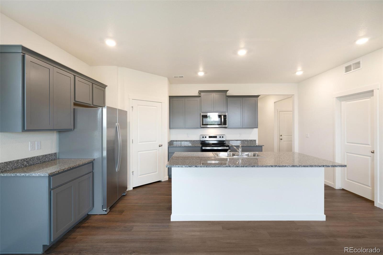 MLS Image #12 for 4769  lynxes way,johnstown, Colorado
