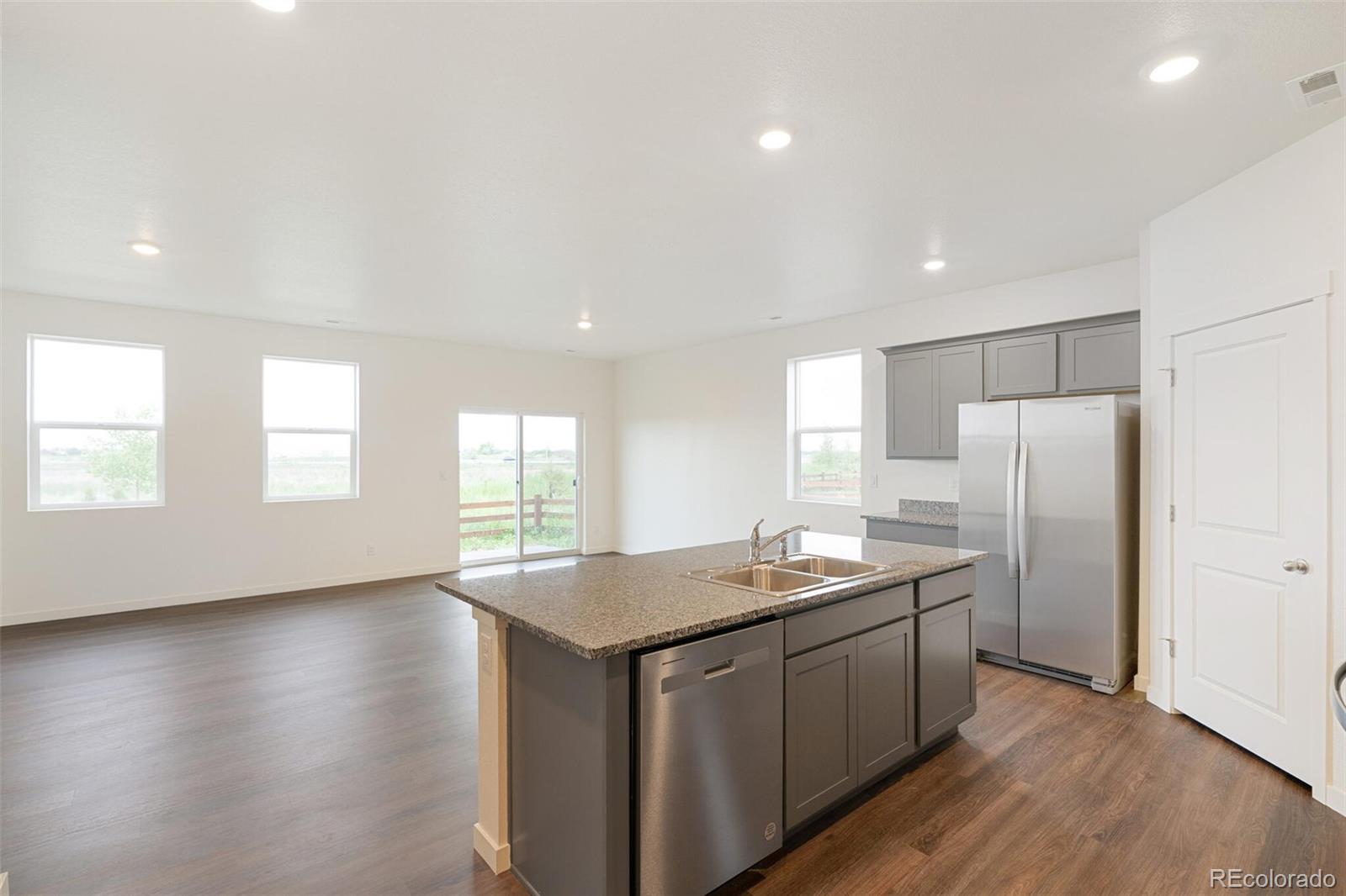MLS Image #14 for 4769  lynxes way,johnstown, Colorado