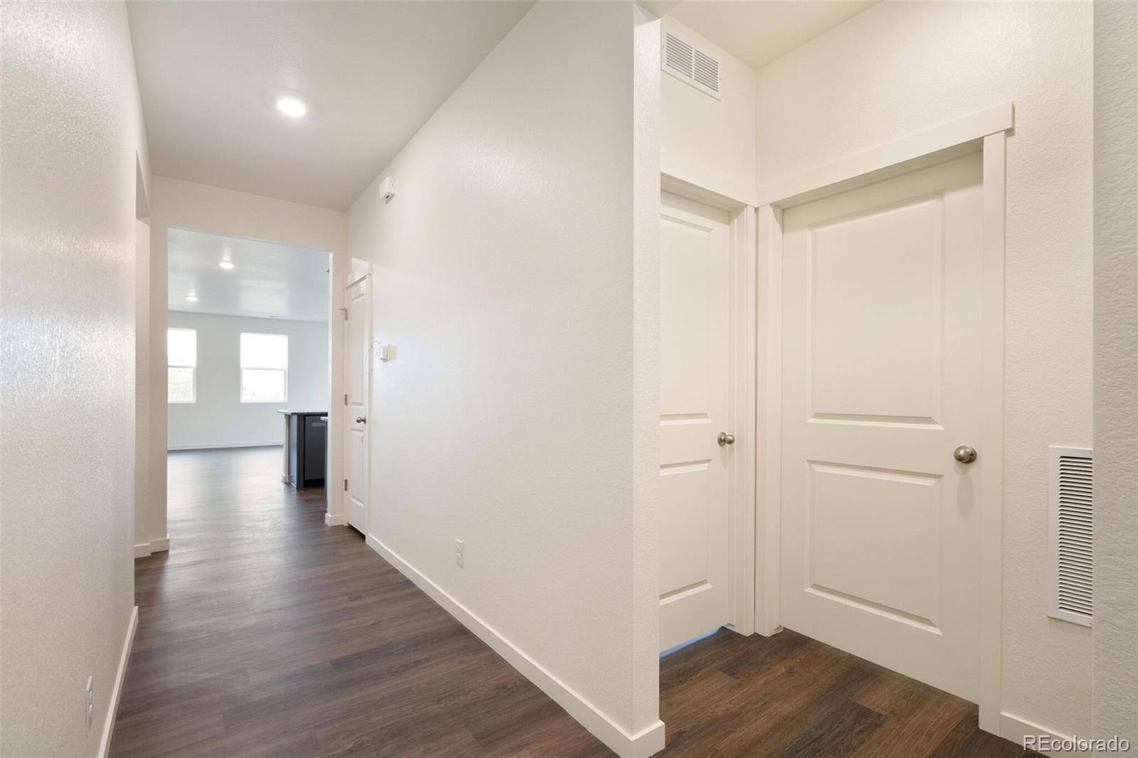MLS Image #3 for 4769  lynxes way,johnstown, Colorado