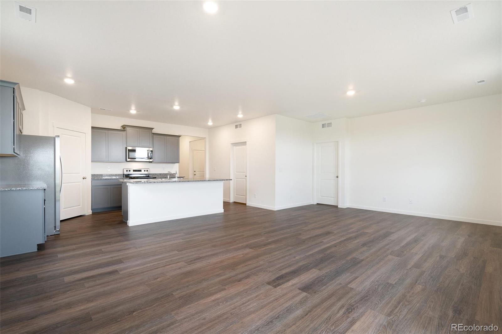MLS Image #4 for 4769  lynxes way,johnstown, Colorado