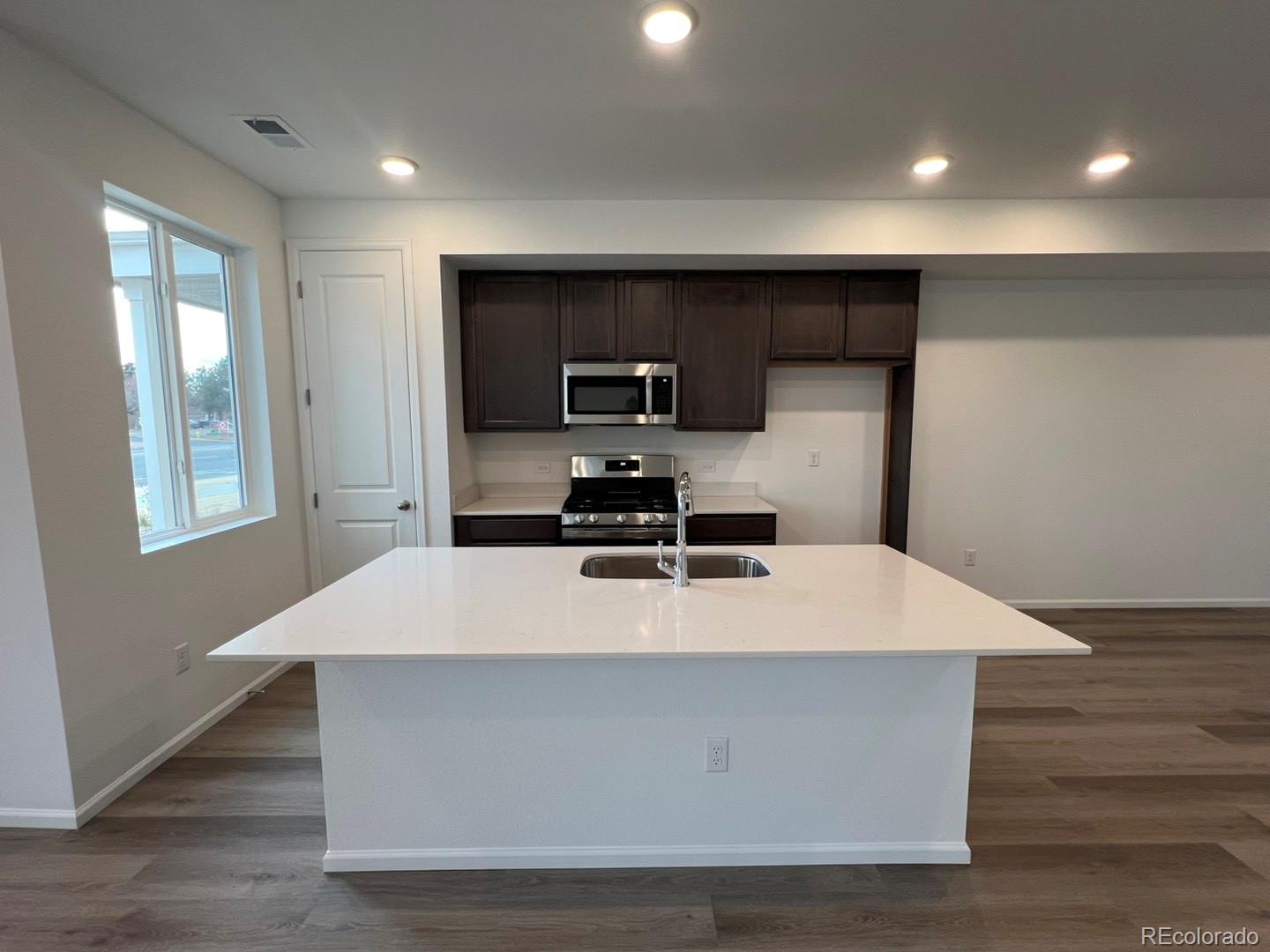 MLS Image #3 for 17055 e alameda parkway,aurora, Colorado