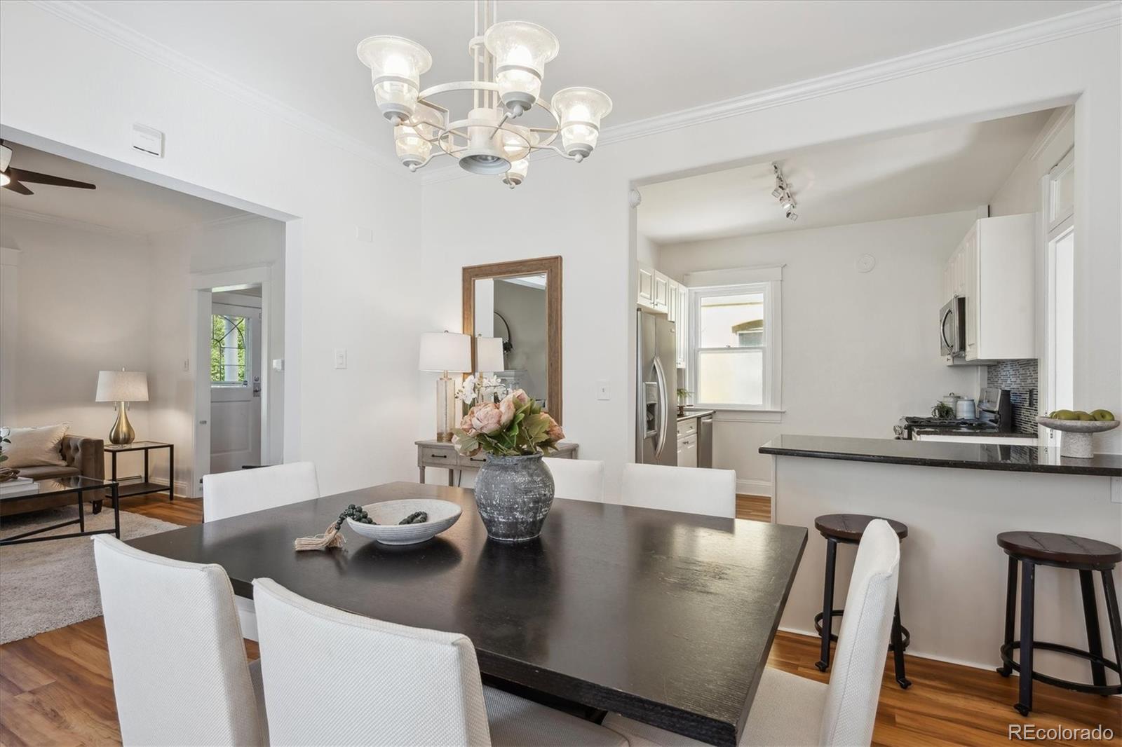 MLS Image #14 for 424 s pennsylvania street,denver, Colorado