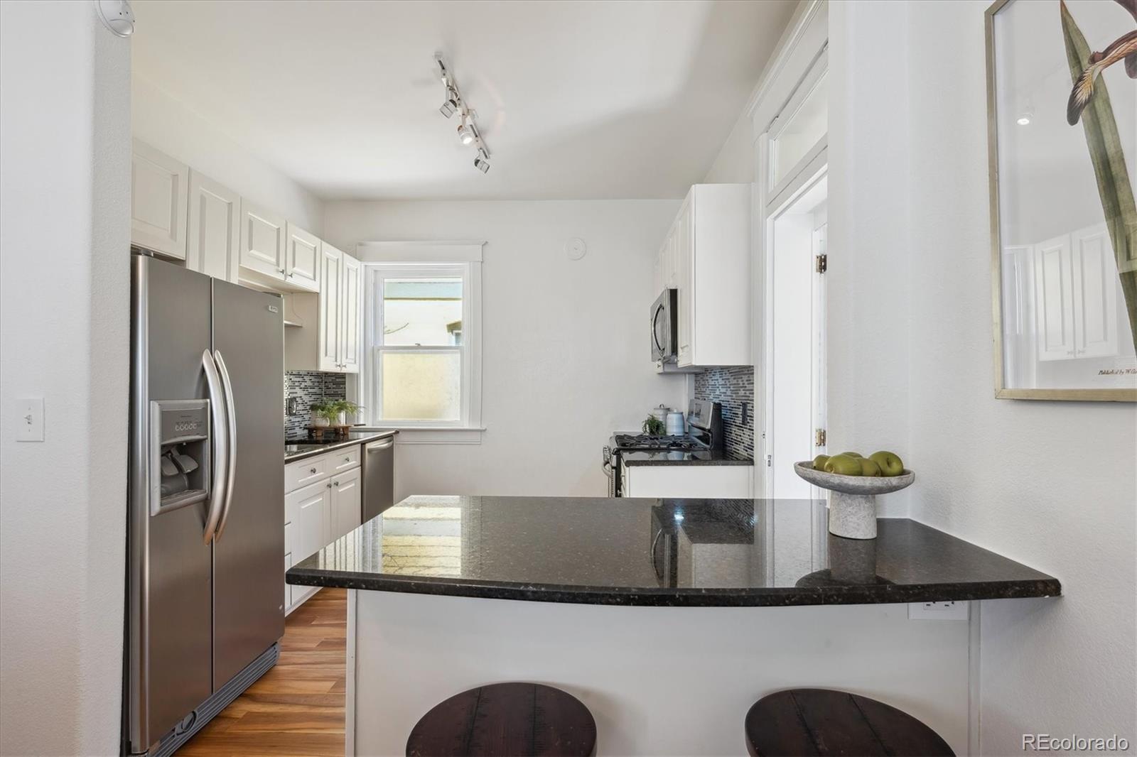 MLS Image #16 for 424 s pennsylvania street,denver, Colorado