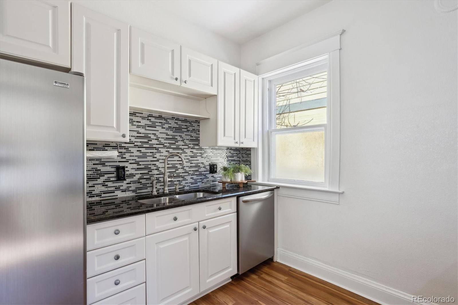 MLS Image #19 for 424 s pennsylvania street,denver, Colorado