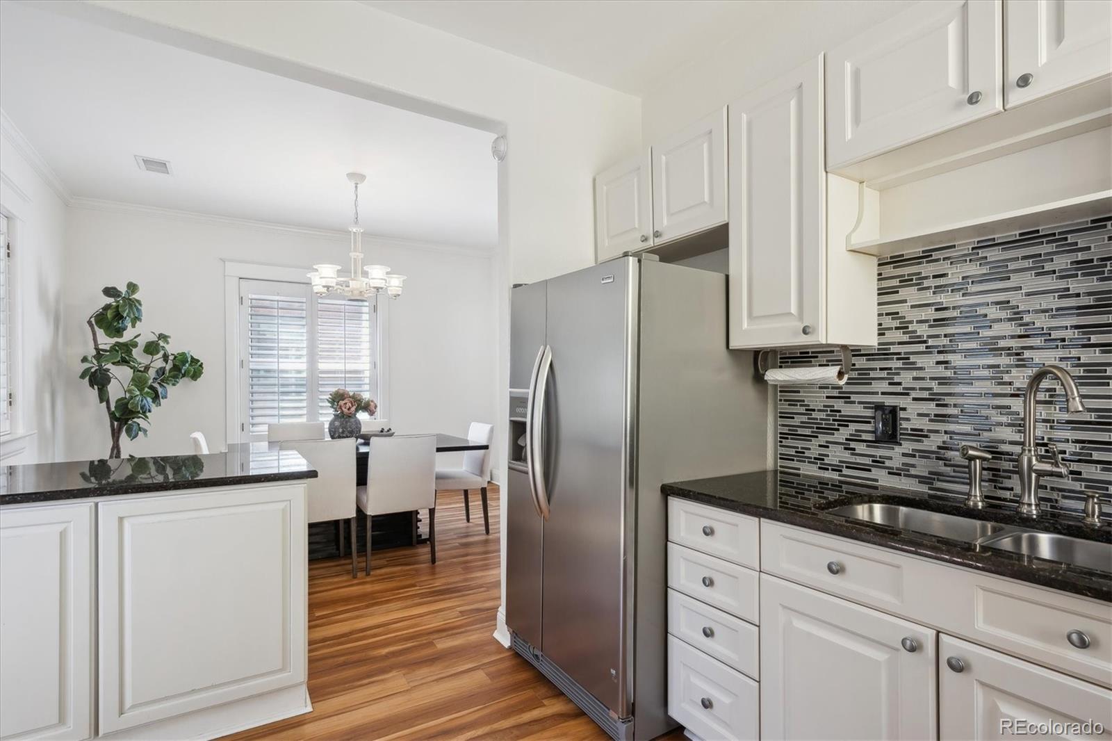 MLS Image #21 for 424 s pennsylvania street,denver, Colorado