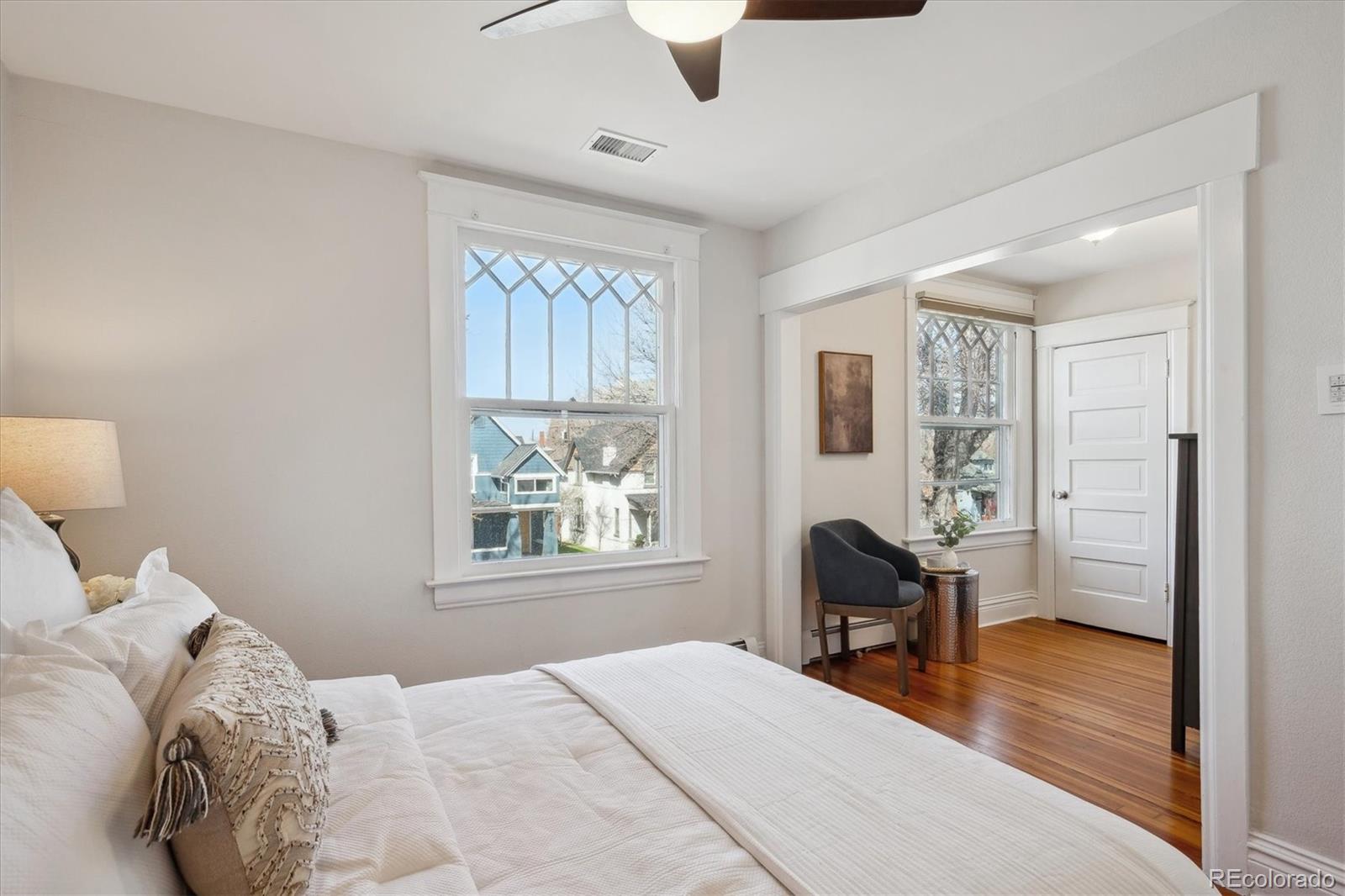 MLS Image #26 for 424 s pennsylvania street,denver, Colorado