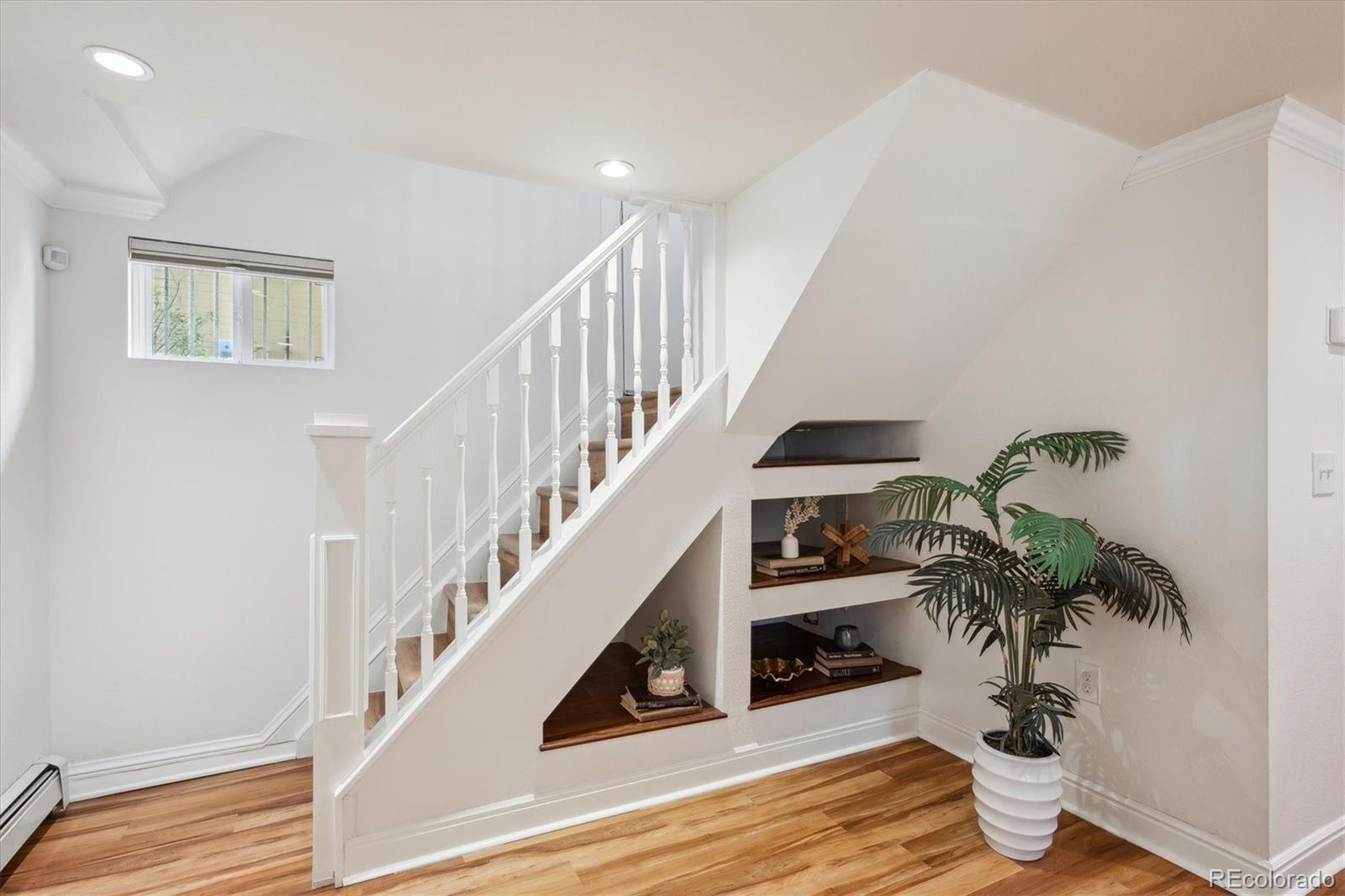 MLS Image #34 for 424 s pennsylvania street,denver, Colorado