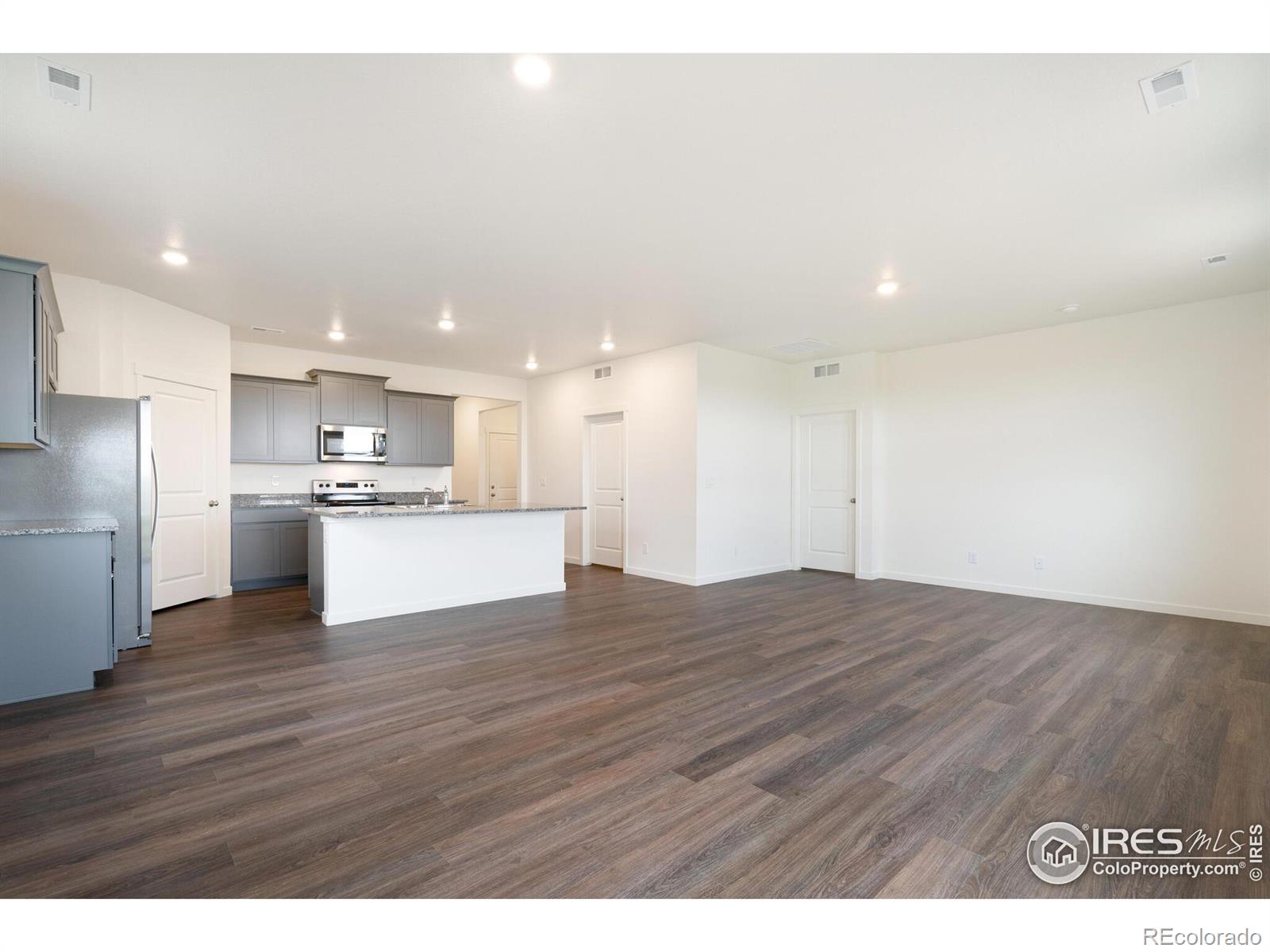 MLS Image #4 for 4769  lynxes way,johnstown, Colorado