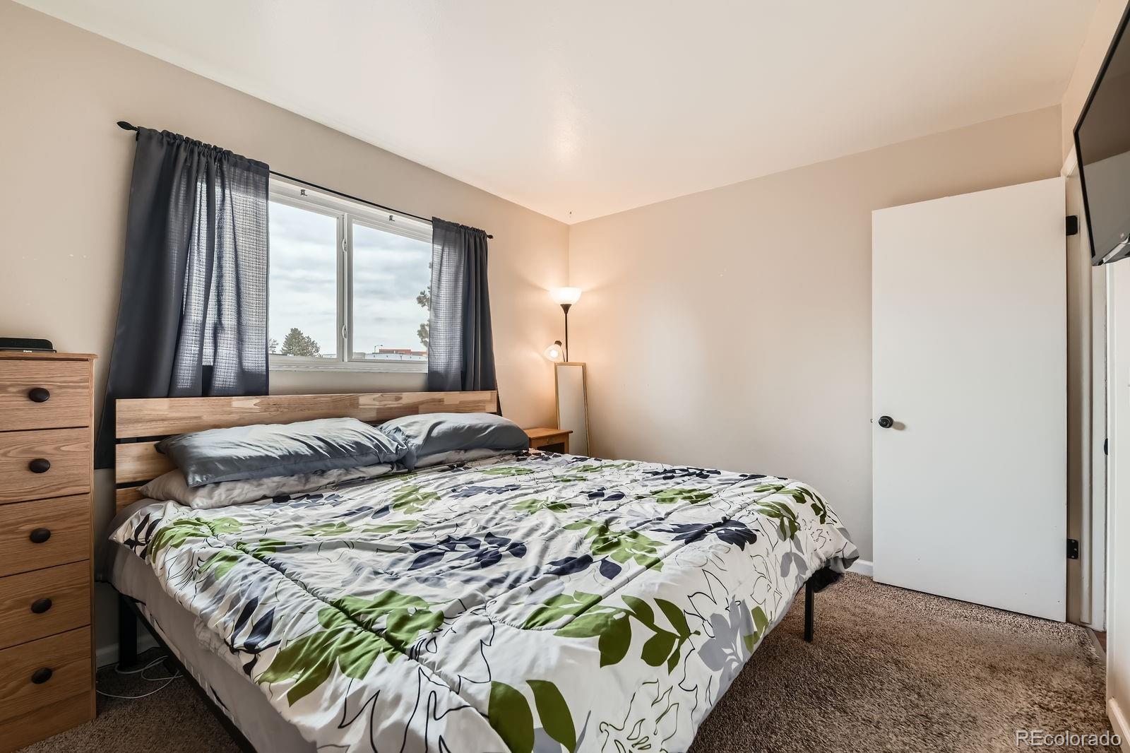 MLS Image #13 for 4828 s nucla way,aurora, Colorado