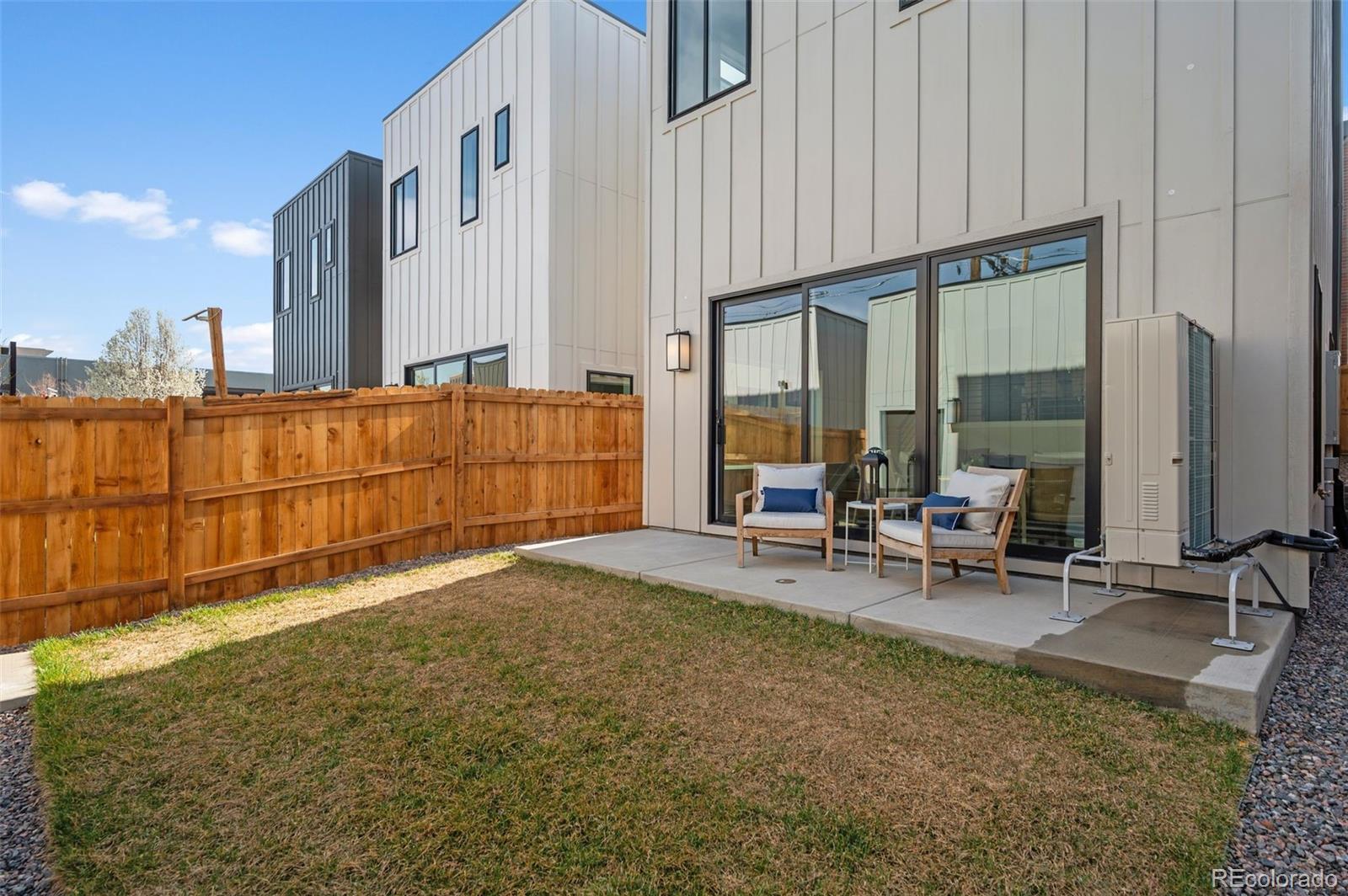 MLS Image #21 for 3275  lawrence street,denver, Colorado
