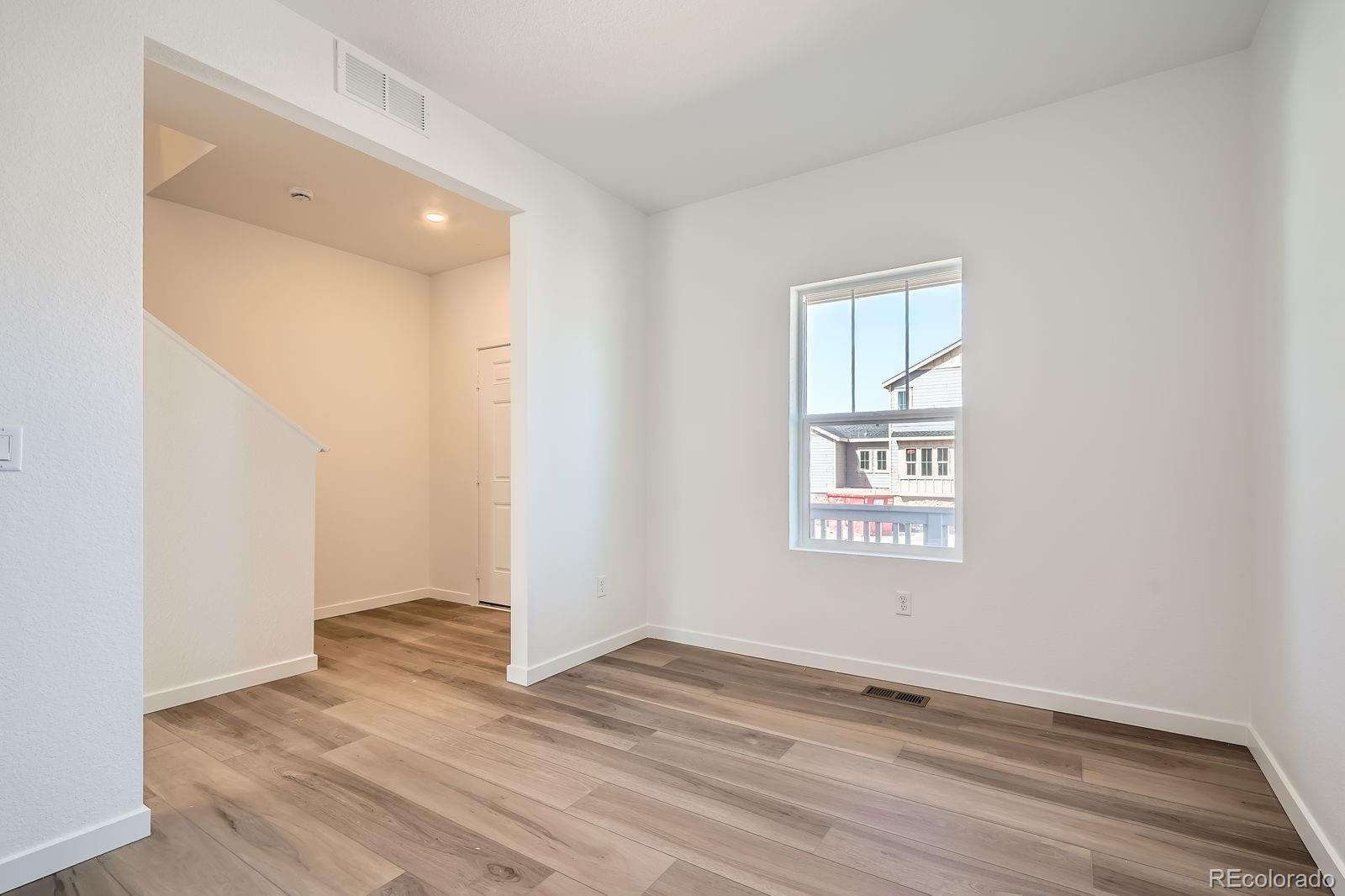 MLS Image #5 for 15296  fillmore street,thornton, Colorado