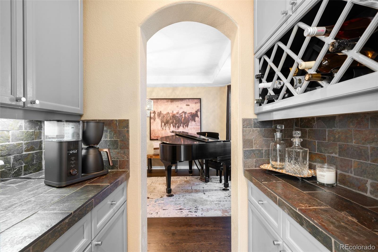 MLS Image #15 for 8390  coyote drive,castle pines, Colorado