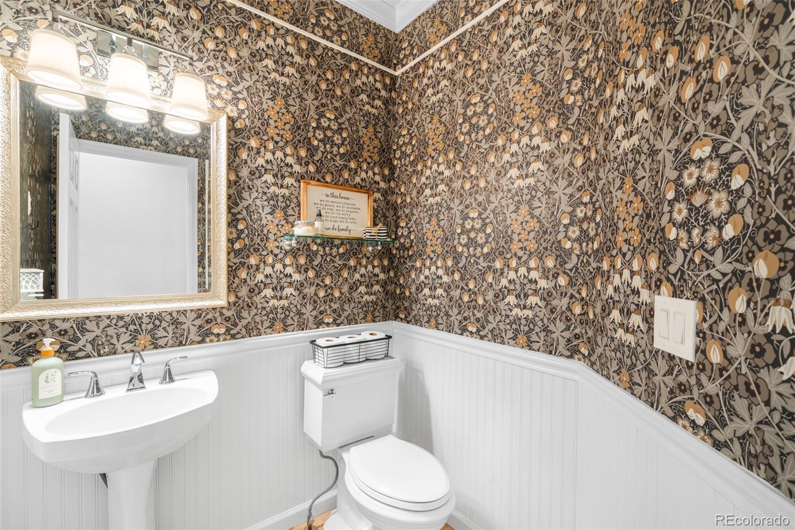 MLS Image #18 for 8390  coyote drive,castle pines, Colorado