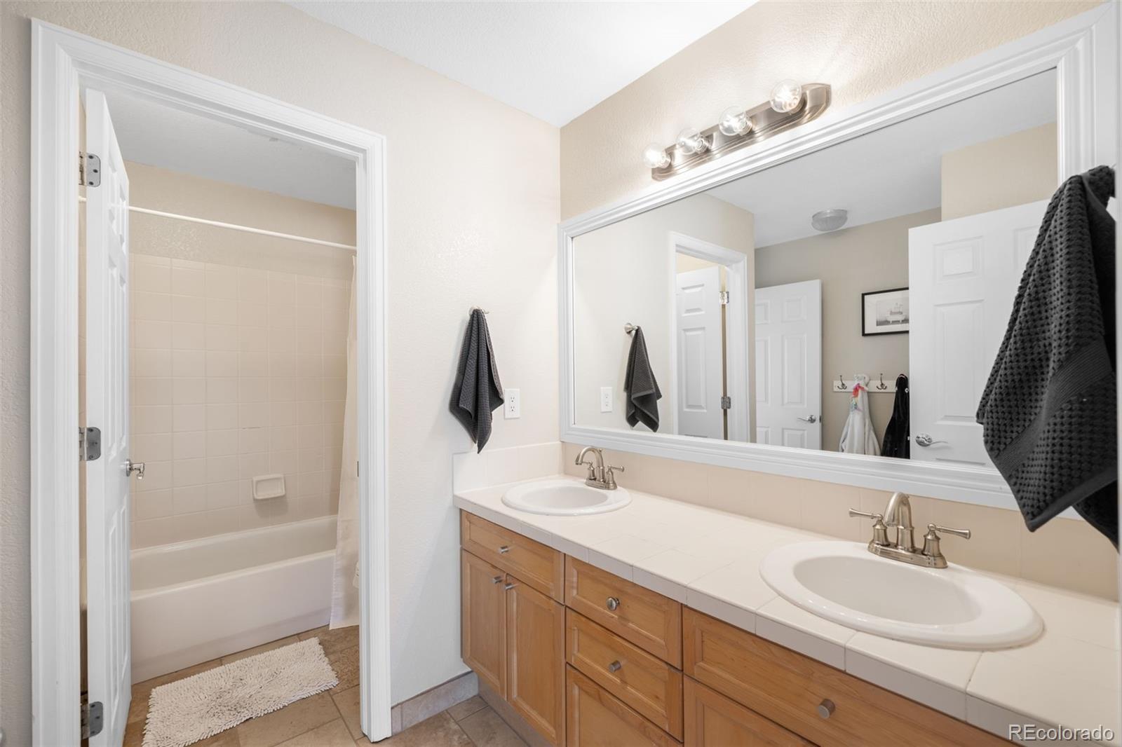 MLS Image #31 for 8390  coyote drive,castle pines, Colorado