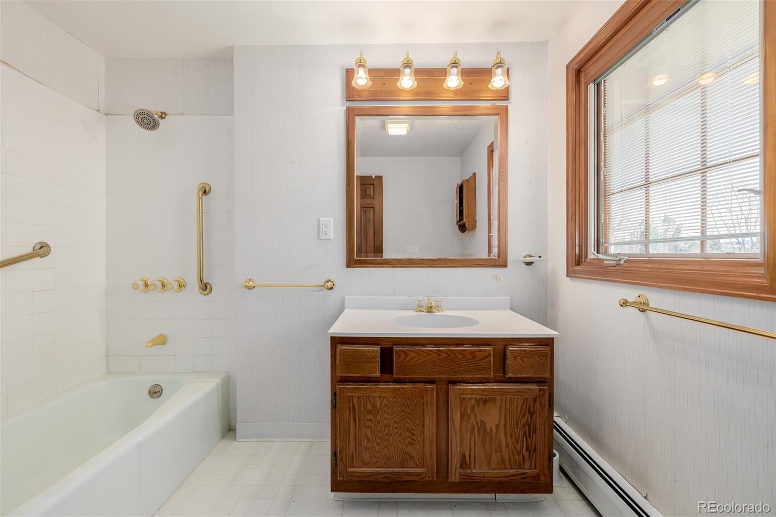 MLS Image #12 for 5883 s kearney street,greenwood village, Colorado