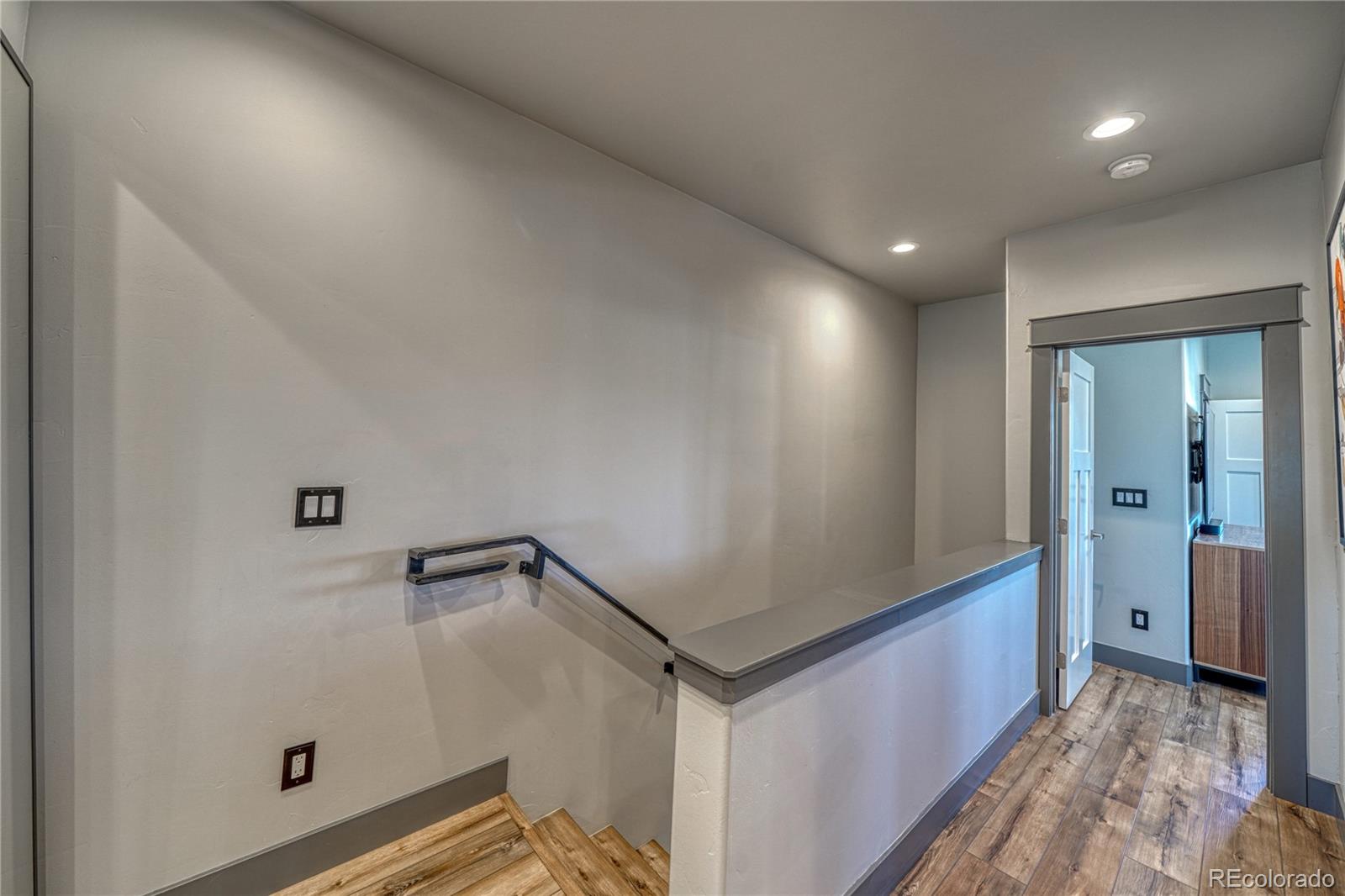 MLS Image #23 for 901  j street,salida, Colorado