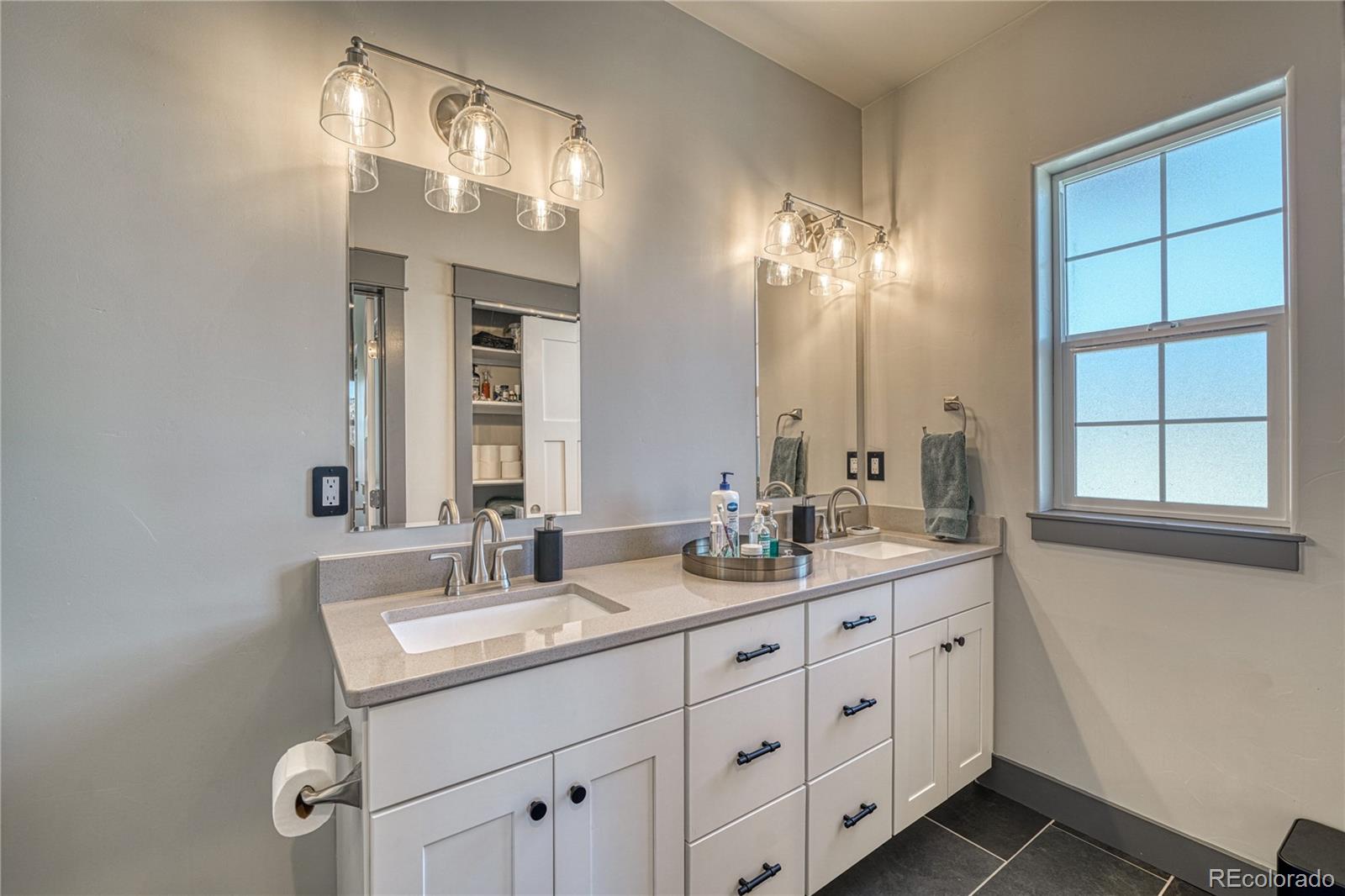 MLS Image #27 for 901  j street,salida, Colorado