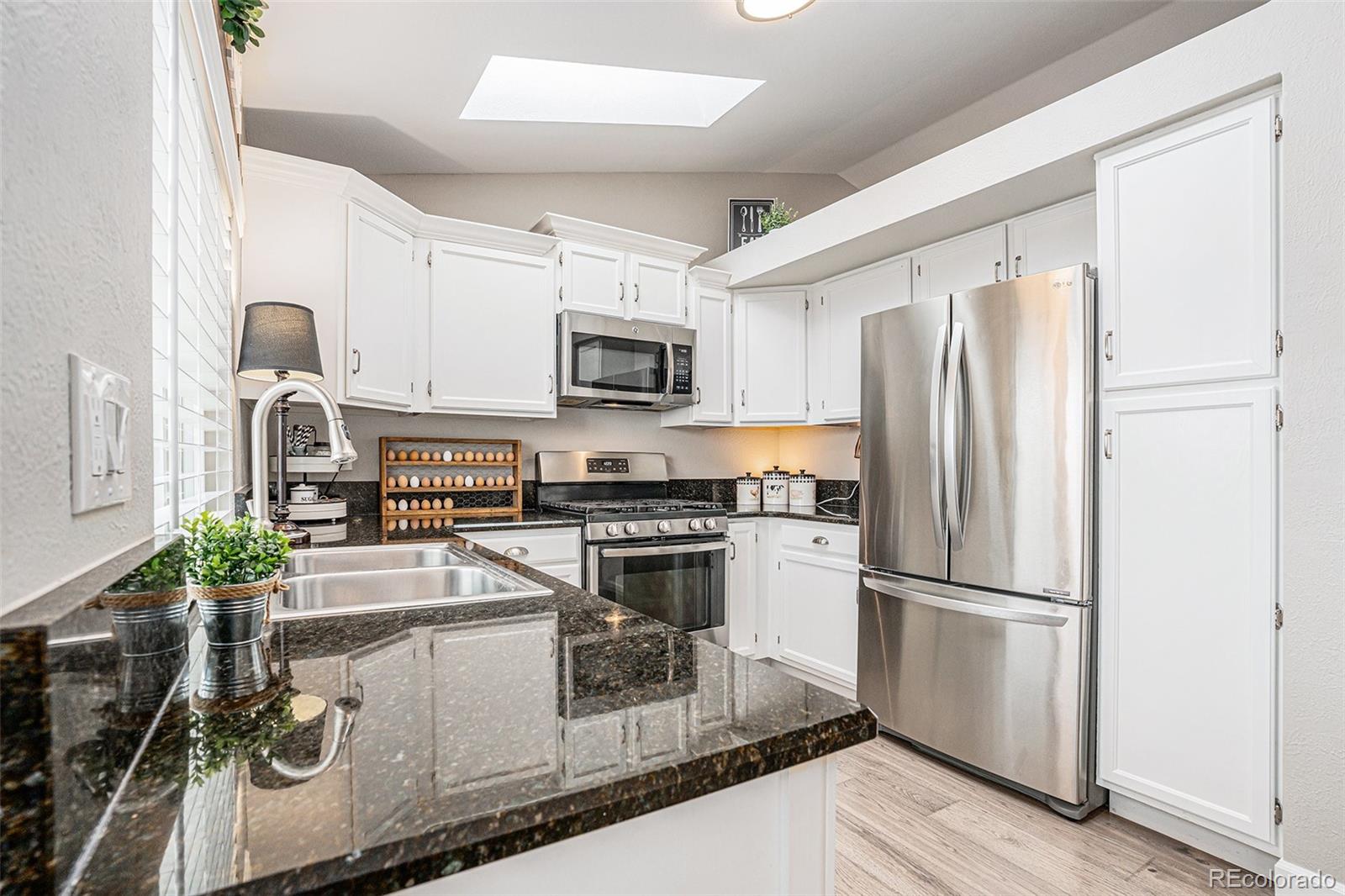 MLS Image #12 for 6104 s parfet street,littleton, Colorado