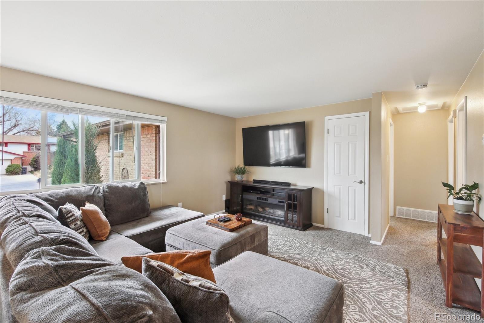 MLS Image #3 for 6484  allison street,arvada, Colorado