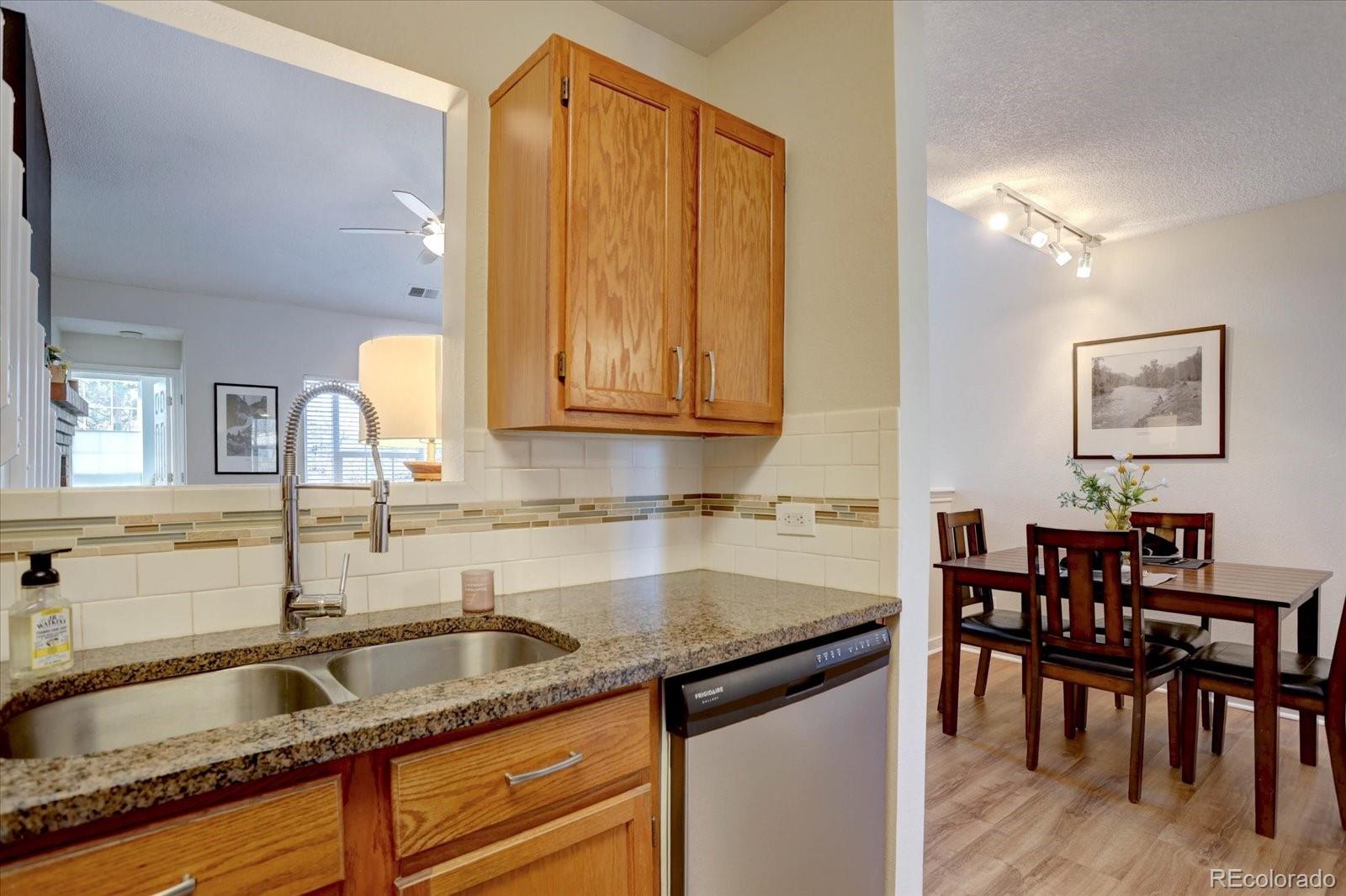 MLS Image #5 for 3030 w prentice avenue,littleton, Colorado