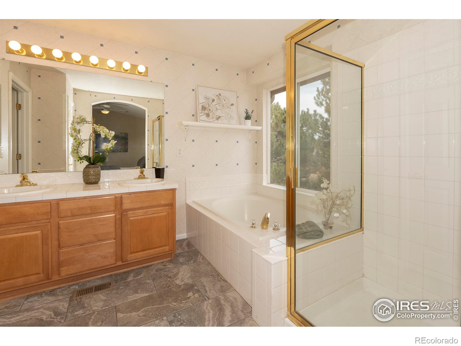 MLS Image #14 for 13238  ivy court,thornton, Colorado