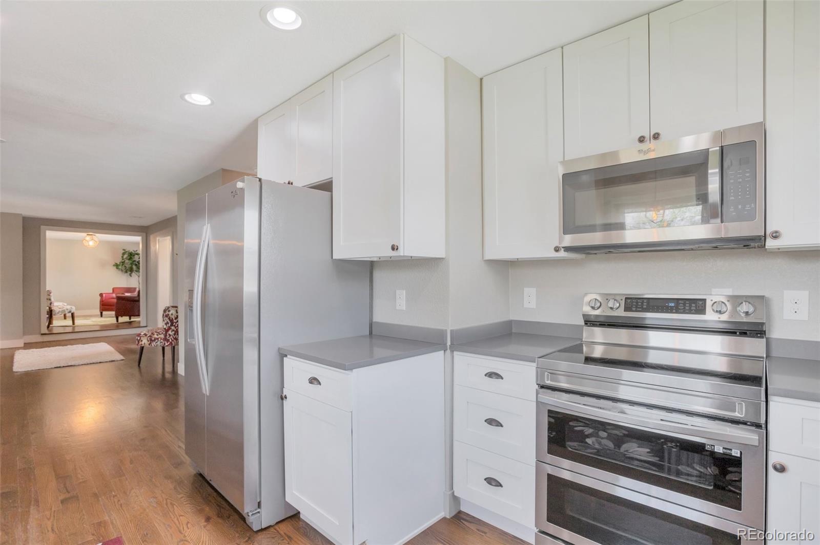 MLS Image #10 for 6528 s louthan street,littleton, Colorado
