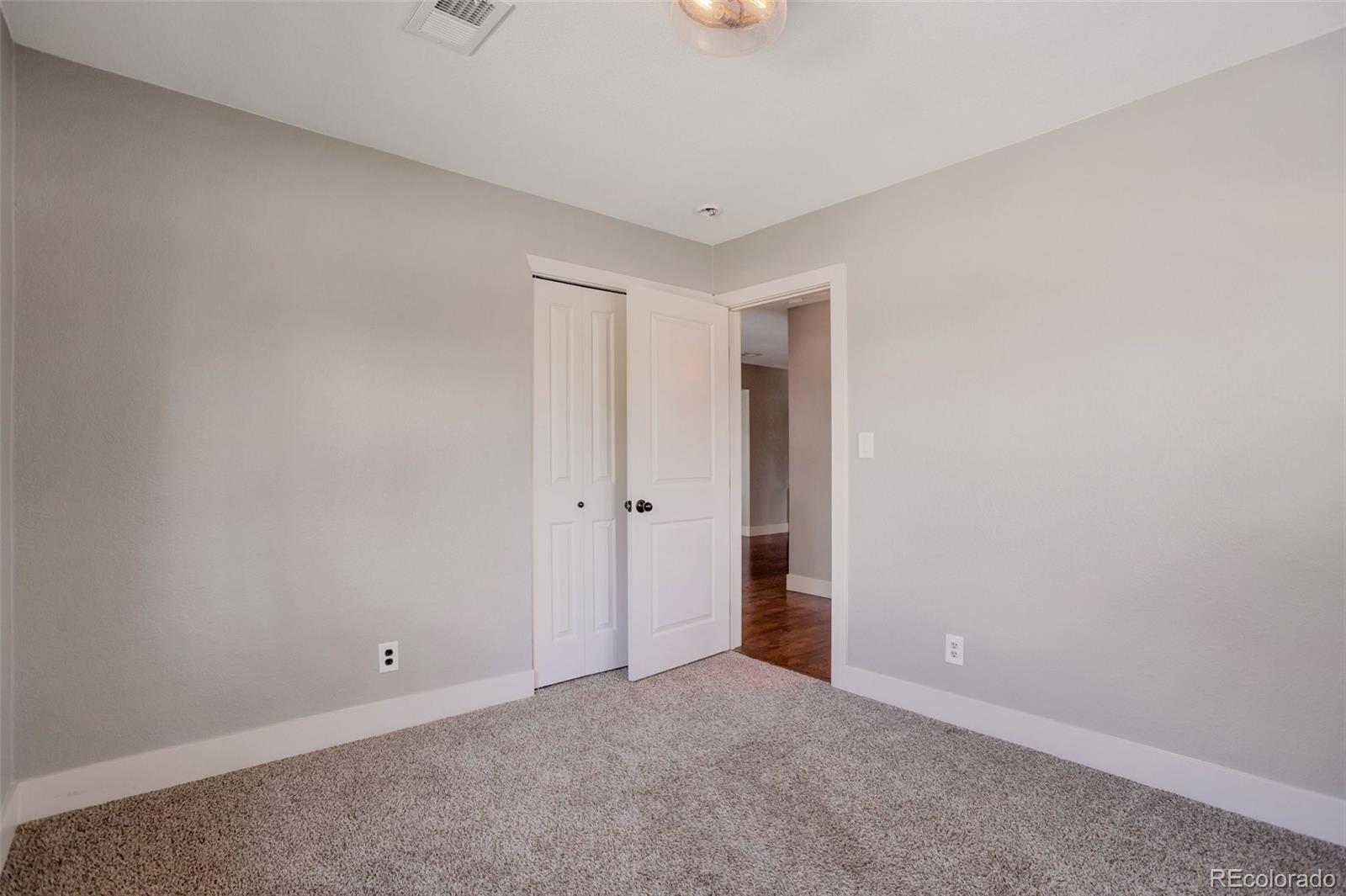 MLS Image #18 for 6528 s louthan street,littleton, Colorado