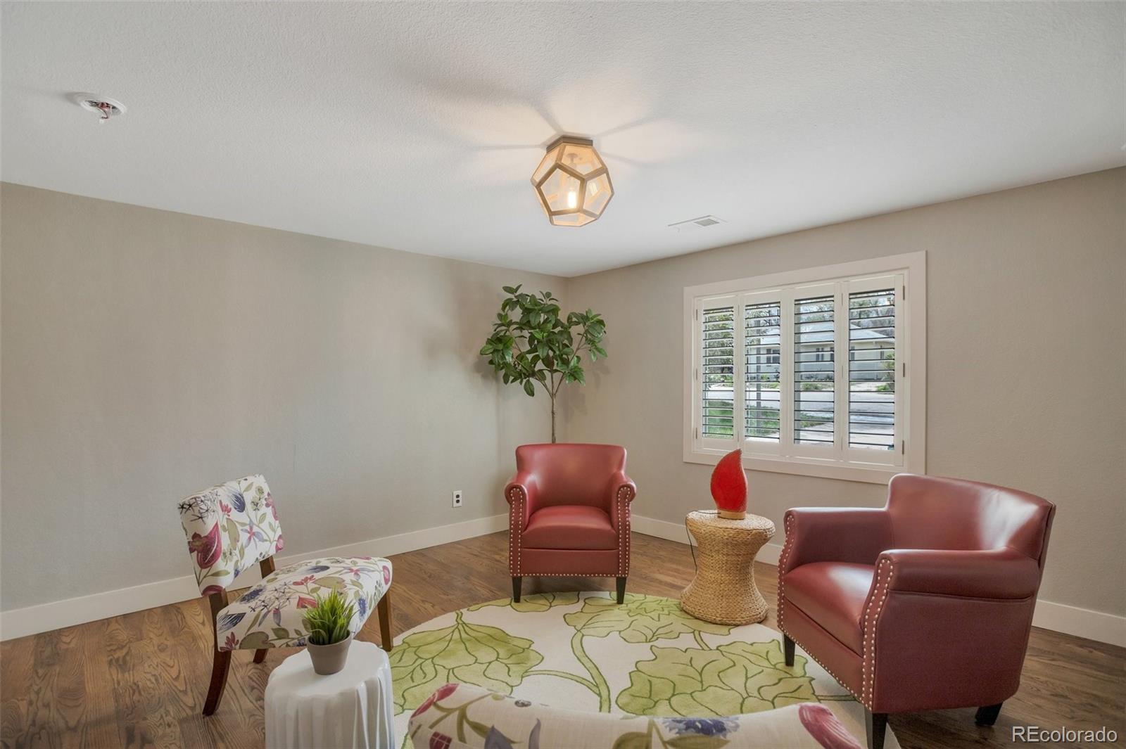 MLS Image #2 for 6528 s louthan street,littleton, Colorado