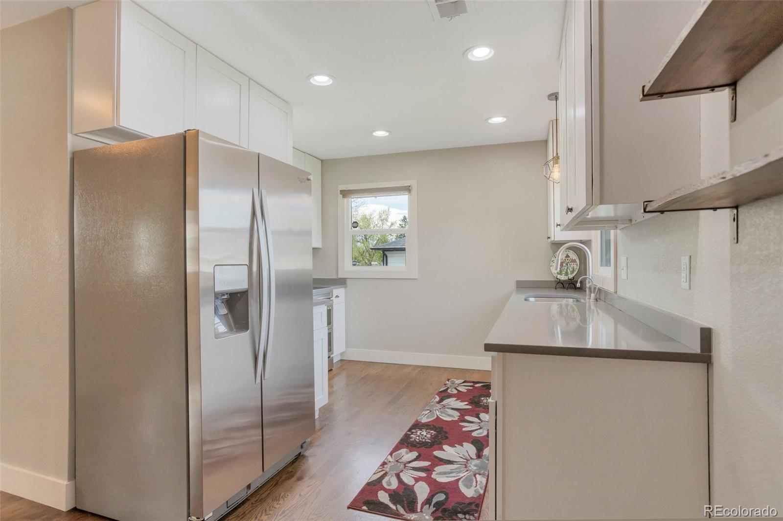 MLS Image #7 for 6528 s louthan street,littleton, Colorado