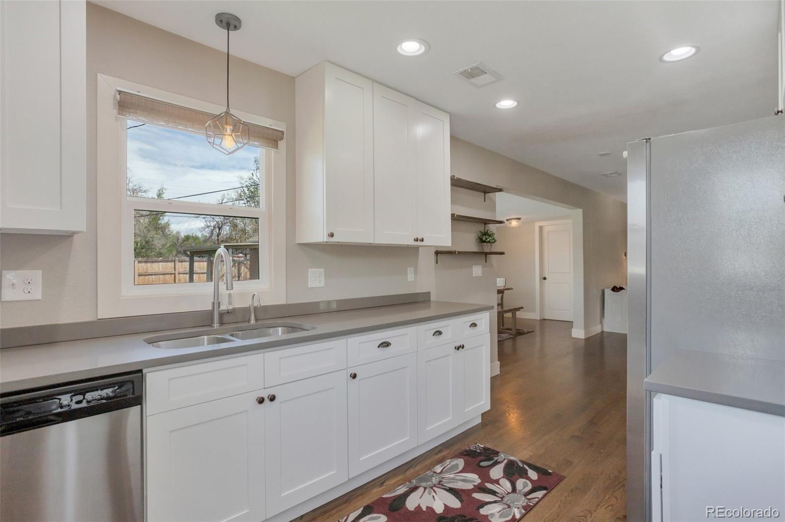 MLS Image #9 for 6528 s louthan street,littleton, Colorado