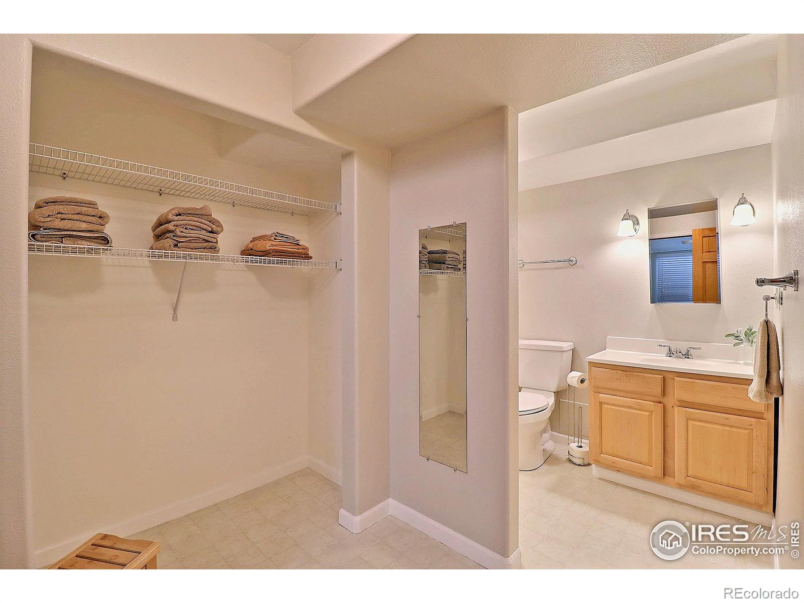 MLS Image #32 for 3221  birney court,evans, Colorado