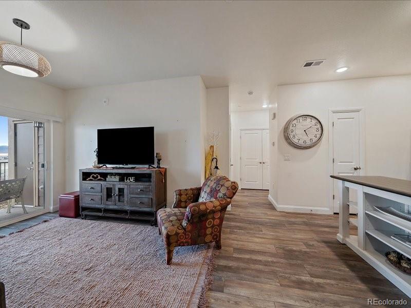 MLS Image #1 for 9962 w victoria place,littleton, Colorado