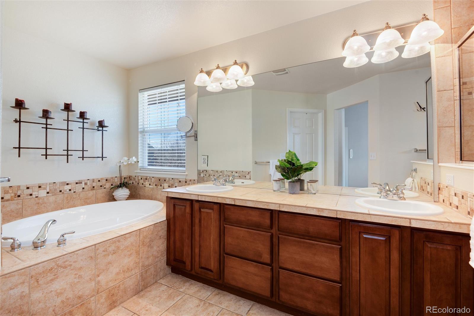 MLS Image #26 for 16240 e 119th avenue,commerce city, Colorado