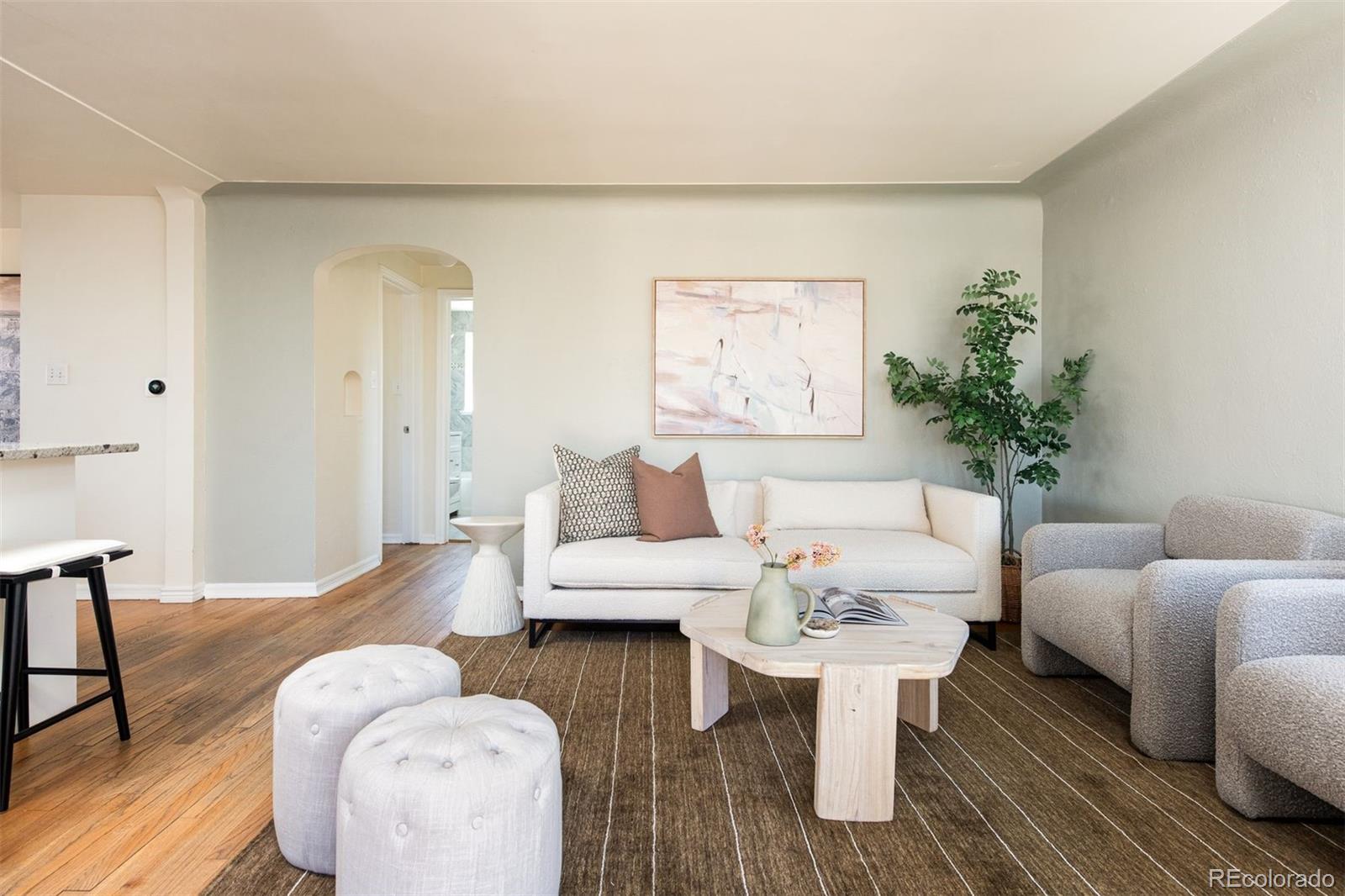 MLS Image #3 for 3216 n saint paul street,denver, Colorado