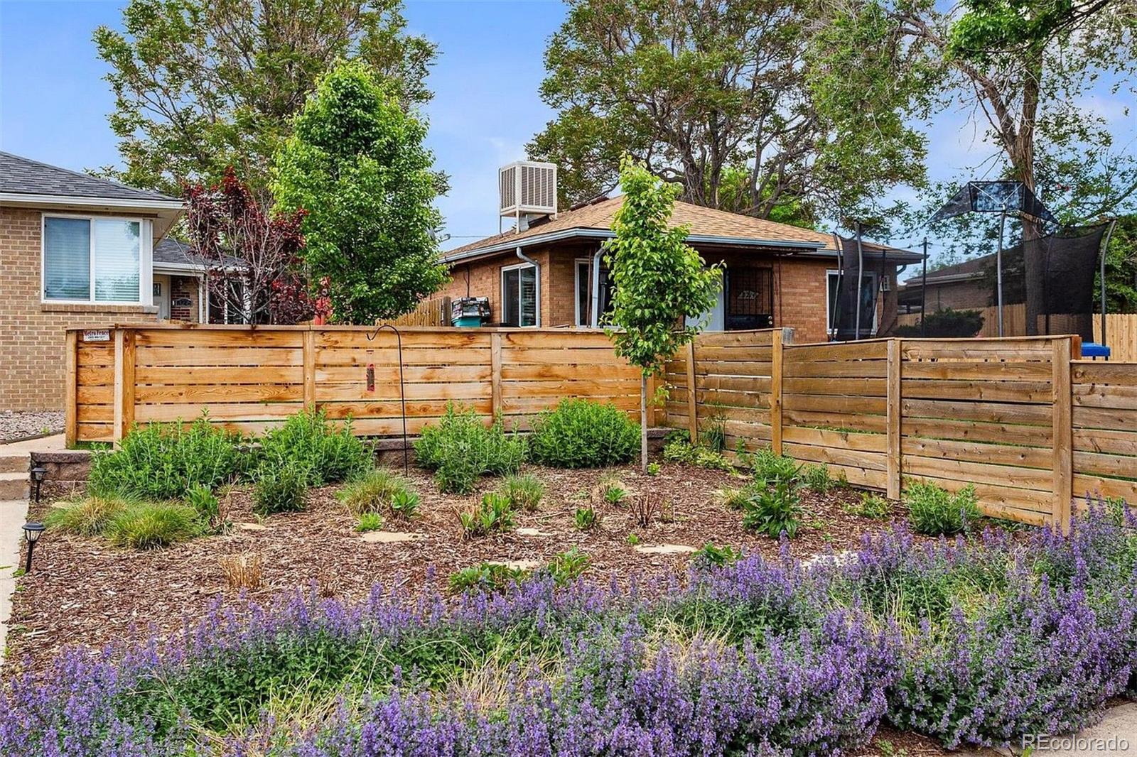 MLS Image #38 for 3216 n saint paul street,denver, Colorado