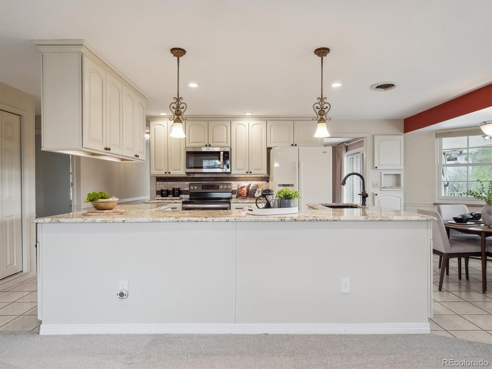 MLS Image #10 for 2653 s harrington lane,lakewood, Colorado